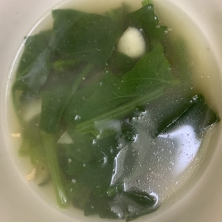 水炊きの残り水活用⭐︎ほうれん草のコンソメスープ